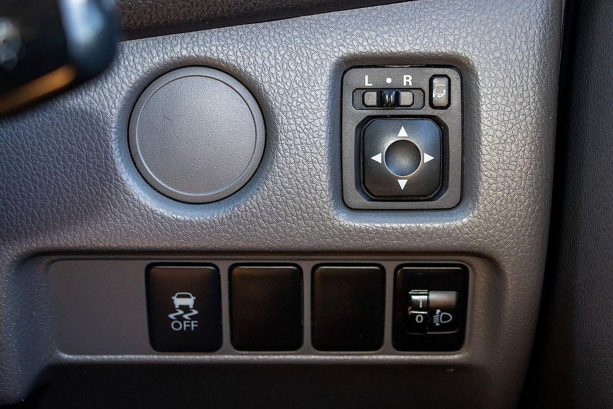 2015 Mitsubishi Triton GLS MQ 4X4