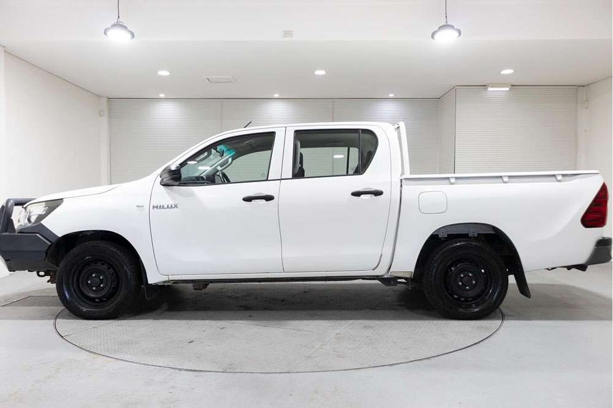 2017 Toyota Hilux Workmate GUN122R Rear Wheel Drive