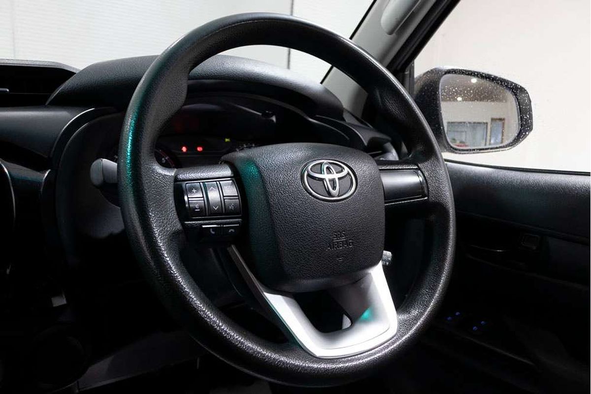 2017 Toyota Hilux Workmate GUN122R Rear Wheel Drive