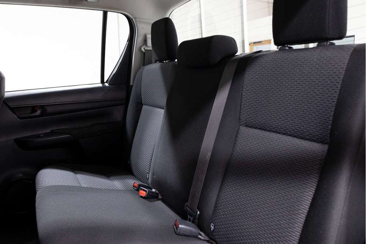 2017 Toyota Hilux Workmate GUN122R Rear Wheel Drive
