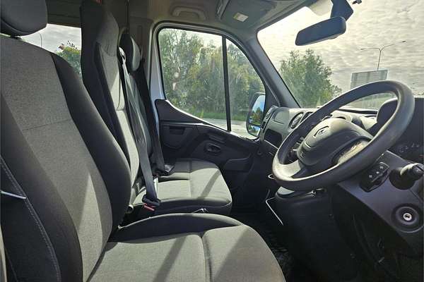 2019 Renault Master X62