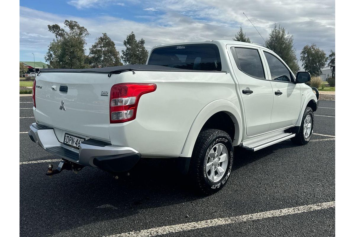 2016 Mitsubishi Triton GLX+ MQ 4X4