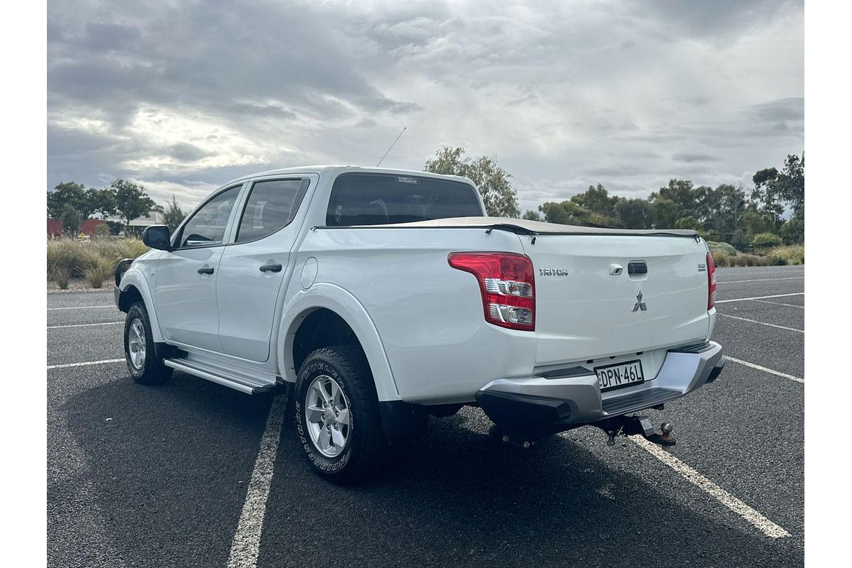 2016 Mitsubishi Triton GLX+ MQ 4X4