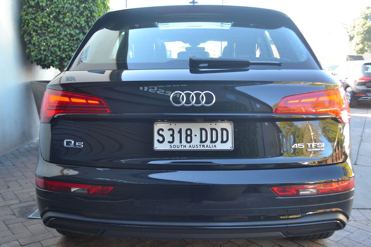 2023 Audi Q5 45 TFSI Sport FY