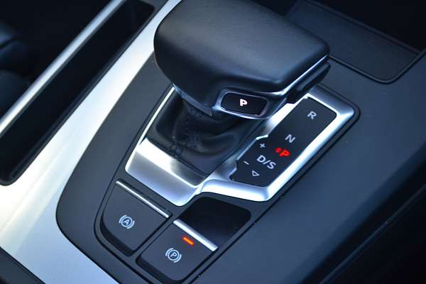 2023 Audi Q5 45 TFSI Sport FY