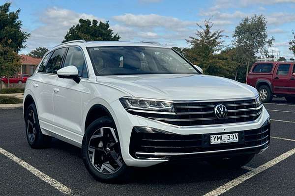 2024 Volkswagen Touareg 170TDI RC