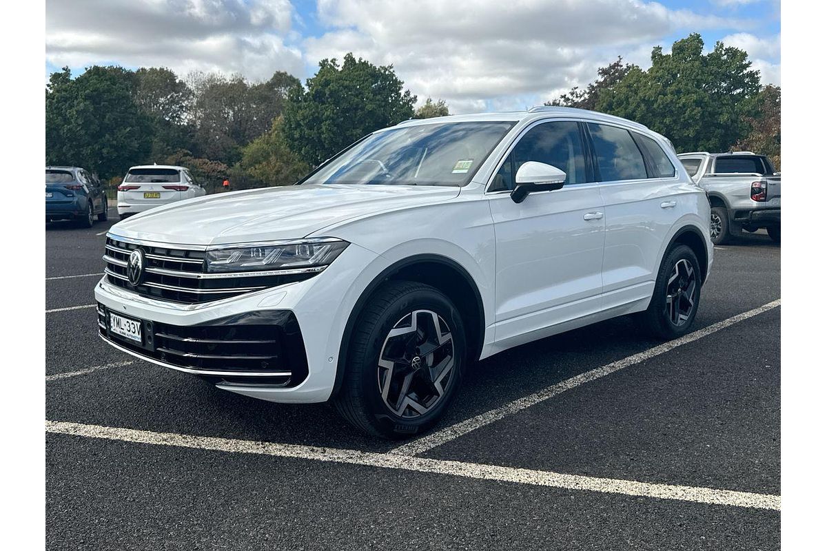 2024 Volkswagen Touareg 170TDI RC