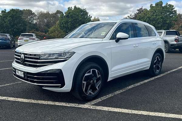 2024 Volkswagen Touareg 170TDI RC