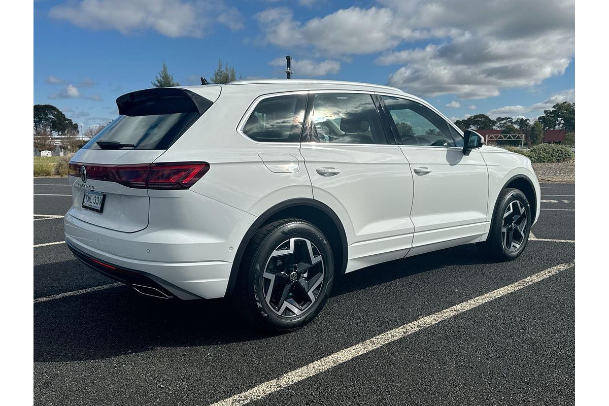 2024 Volkswagen Touareg 170TDI RC