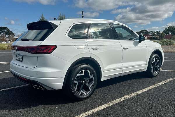 2024 Volkswagen Touareg 170TDI RC