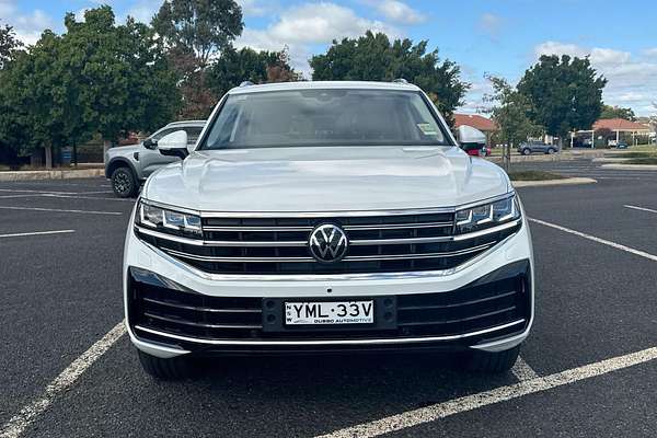 2024 Volkswagen Touareg 170TDI RC