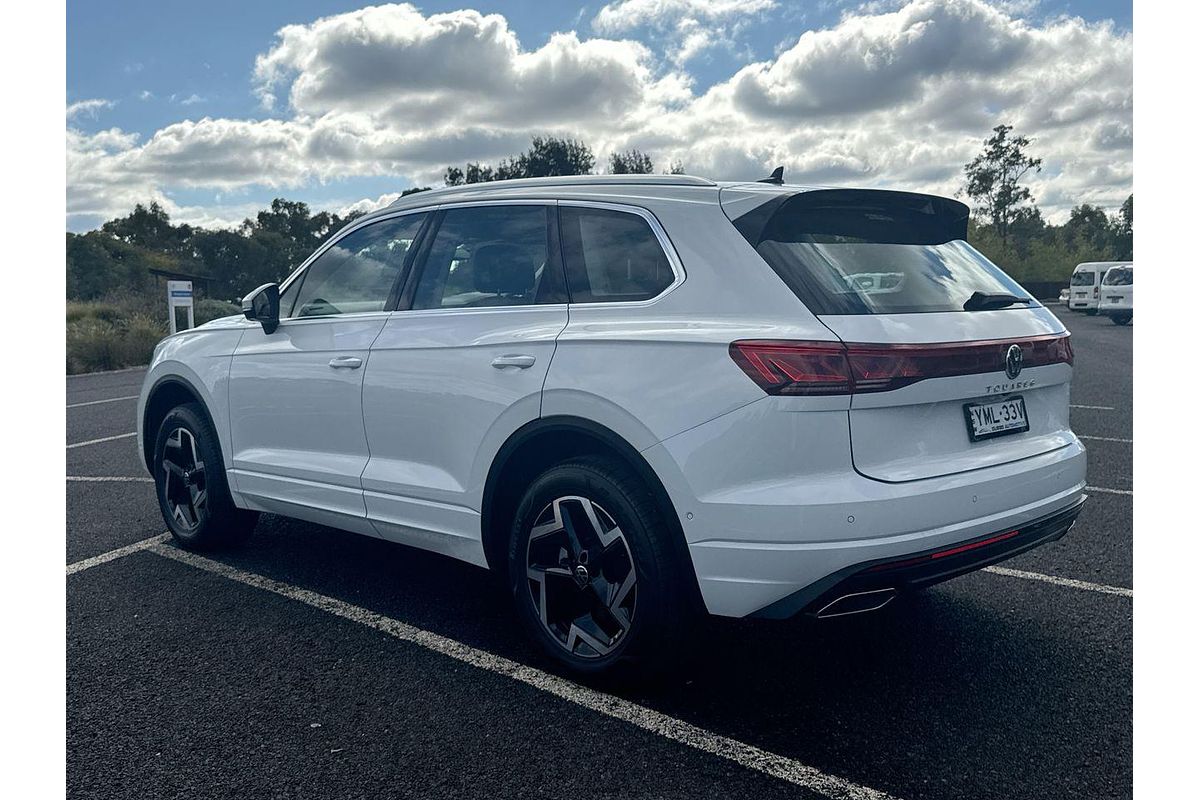 2024 Volkswagen Touareg 170TDI RC