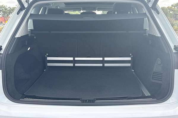 2024 Volkswagen Touareg 170TDI RC