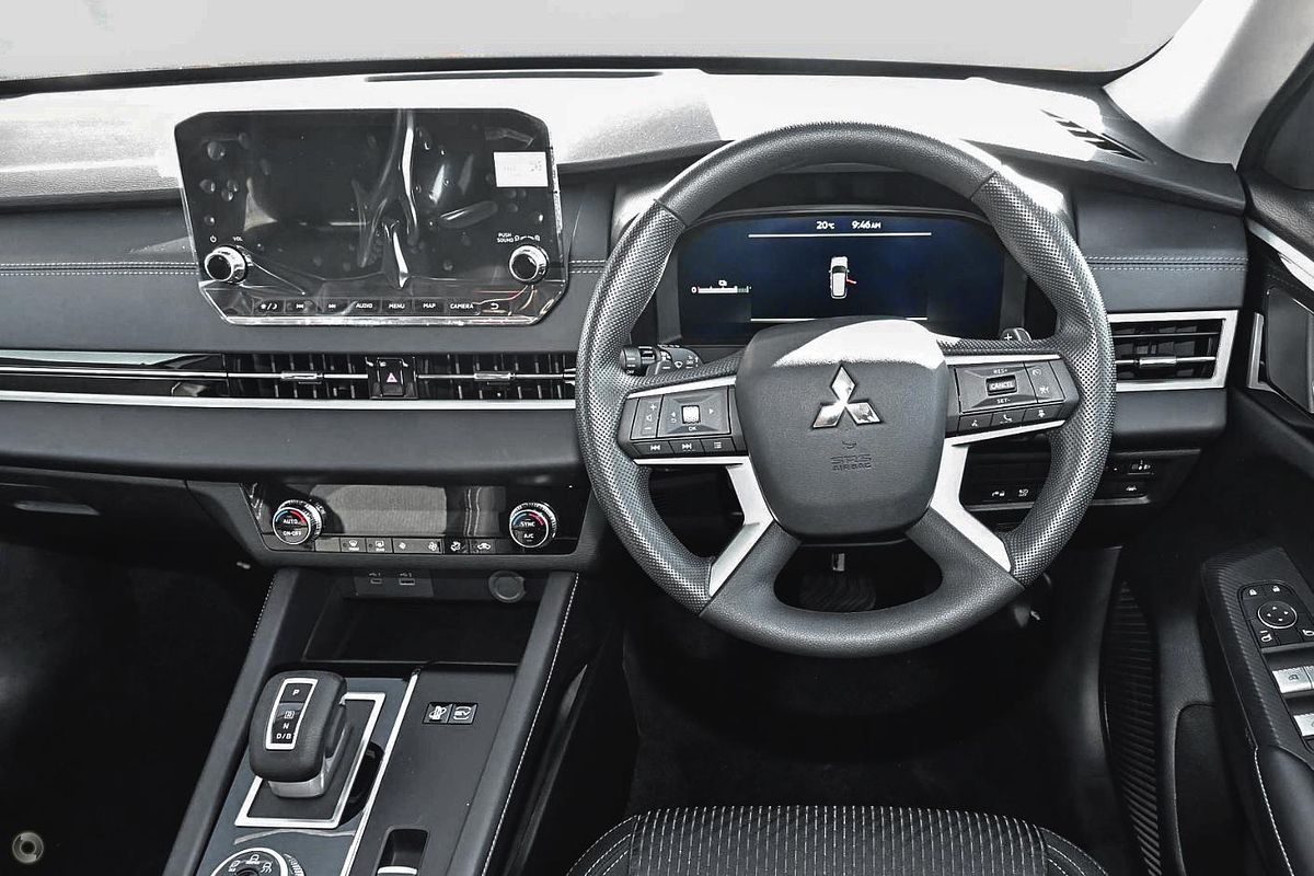2025 Mitsubishi Outlander PHEV ES ZM
