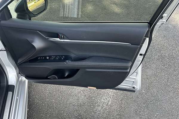 2020 Toyota Camry SL