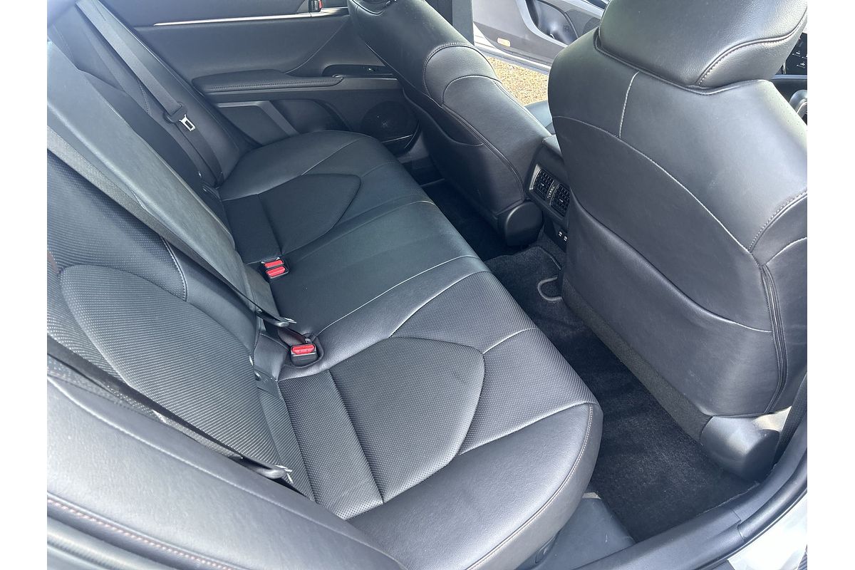 2020 Toyota Camry SL