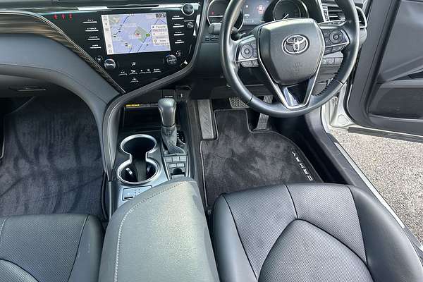 2020 Toyota Camry SL