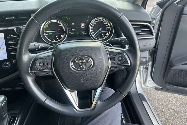 2020 Toyota Camry SL