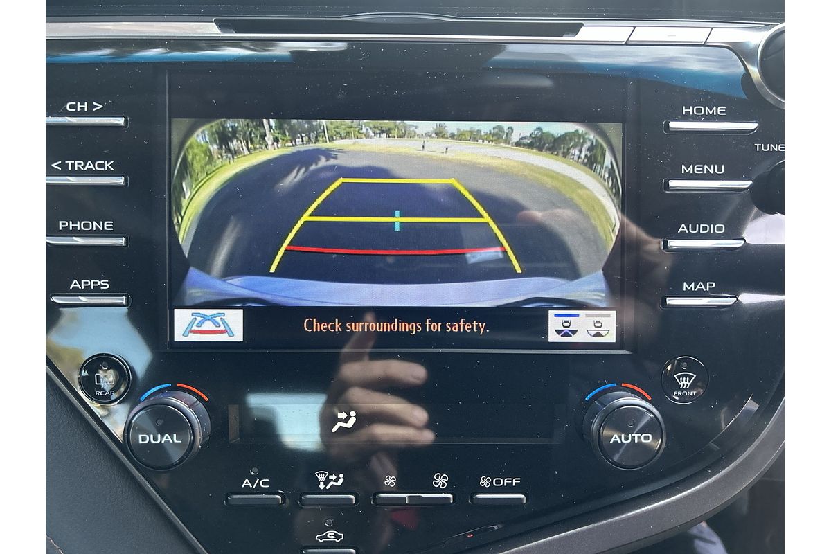 2020 Toyota Camry SL
