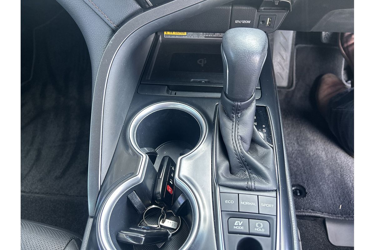 2020 Toyota Camry SL