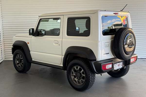 2022 Suzuki Jimny GLX GJ