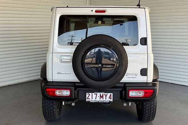 2022 Suzuki Jimny GLX GJ