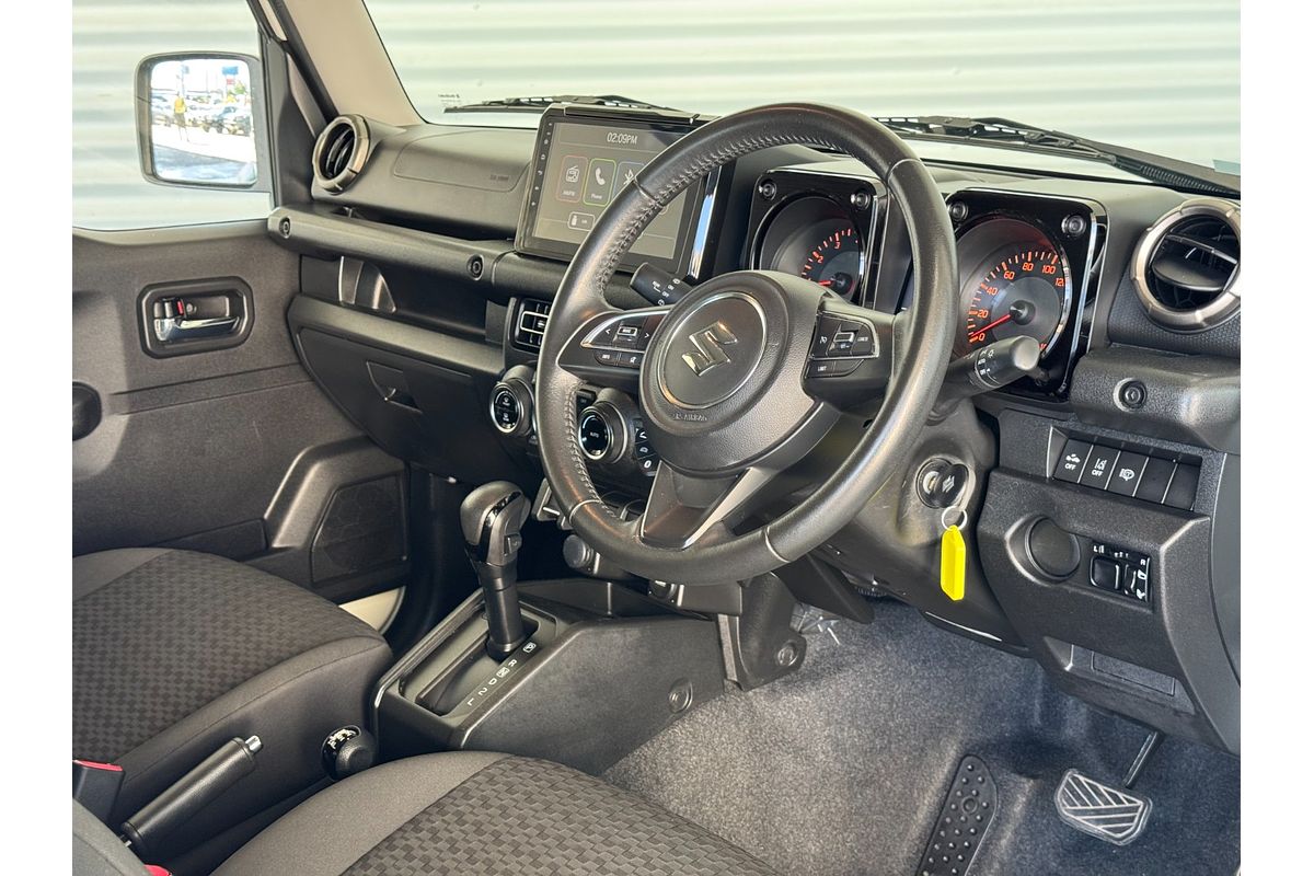 2022 Suzuki Jimny GLX GJ