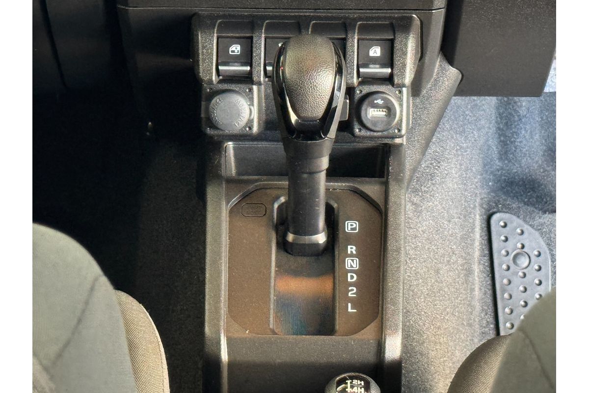2022 Suzuki Jimny GLX GJ