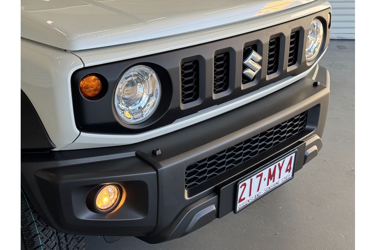 2022 Suzuki Jimny GLX GJ