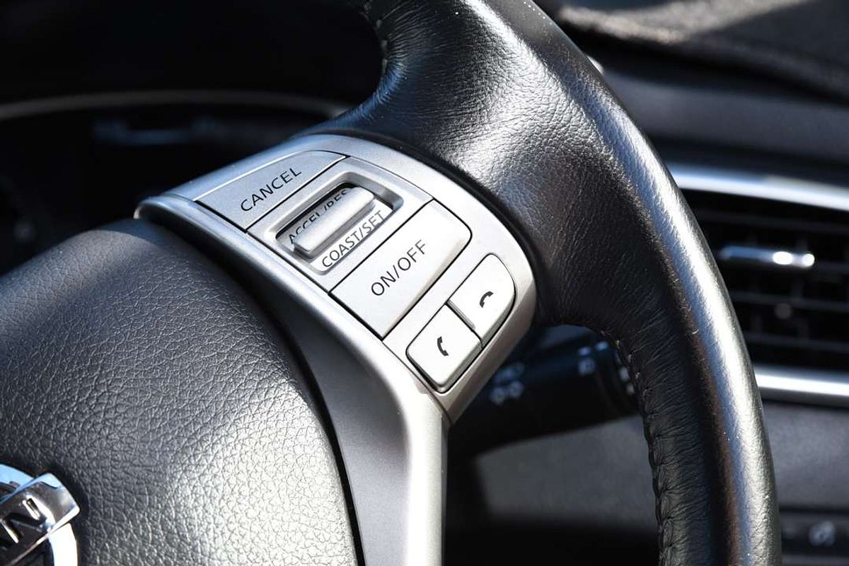 2015 Nissan X-TRAIL ST-L T32