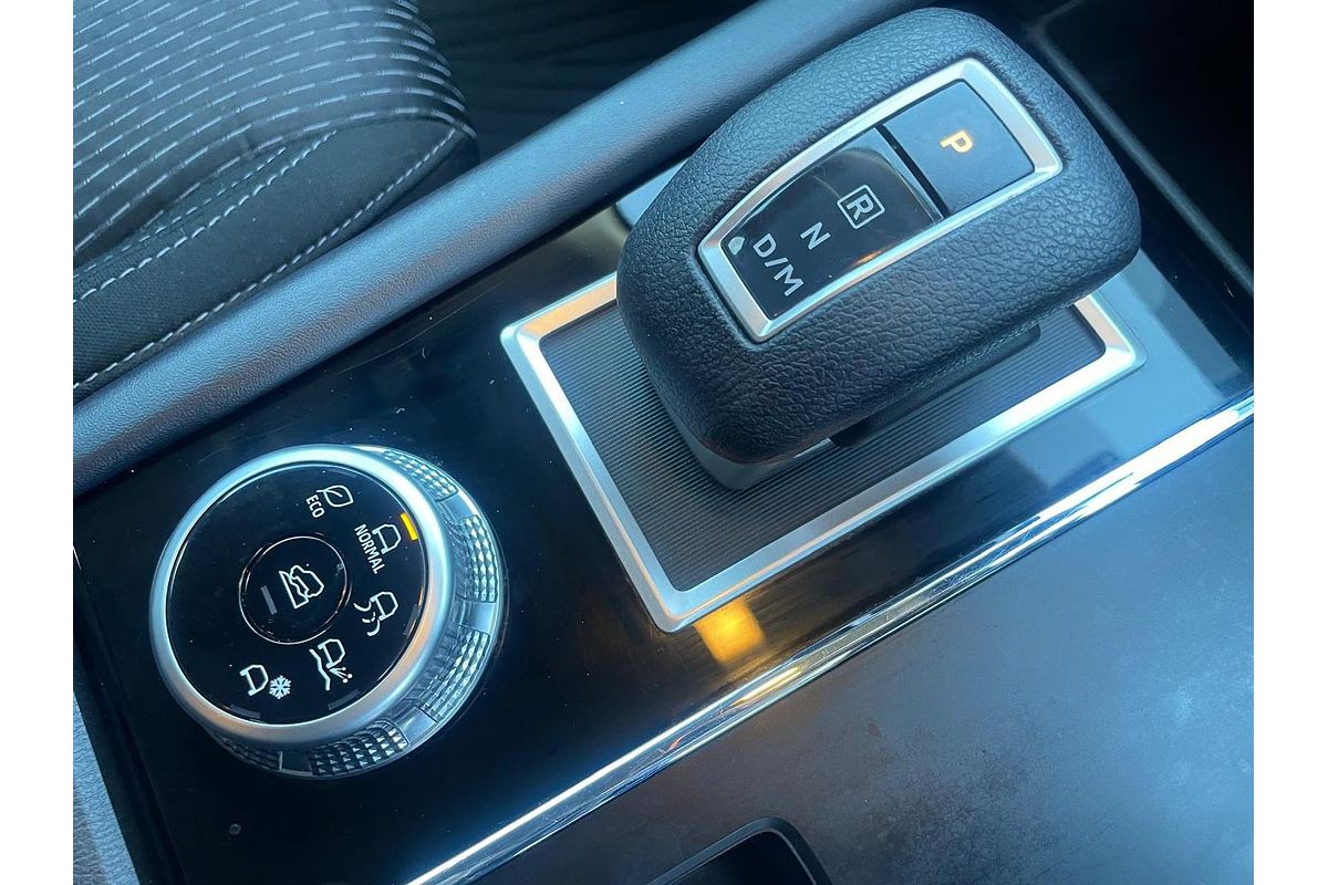 2022 Mitsubishi Outlander ES ZM