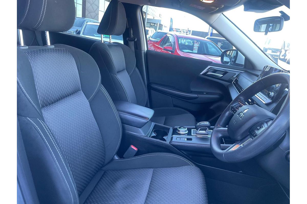 2022 Mitsubishi Outlander ES ZM
