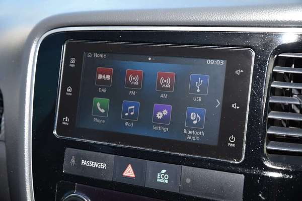 2017 Mitsubishi OUTLANDER ES ZL