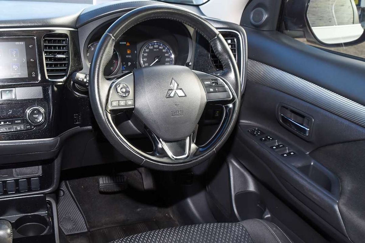 2017 Mitsubishi OUTLANDER ES ZL