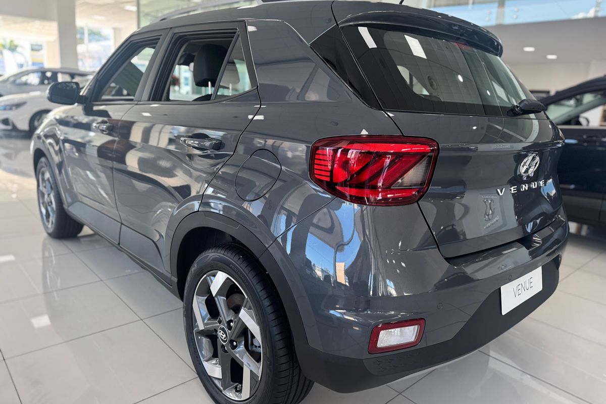 2024 Hyundai Venue Active QX.V5