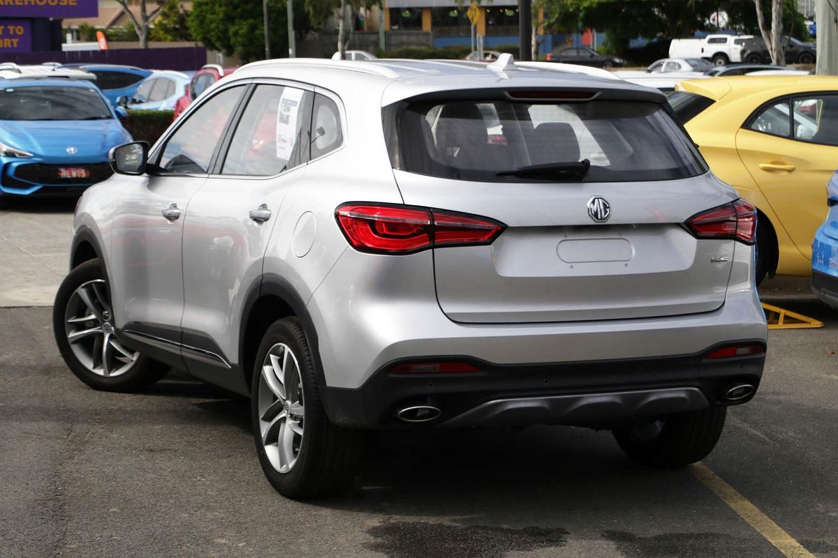 2024 MG HS Excite SAS23