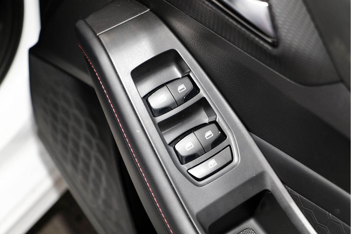 2024 MG MG5 Vibe