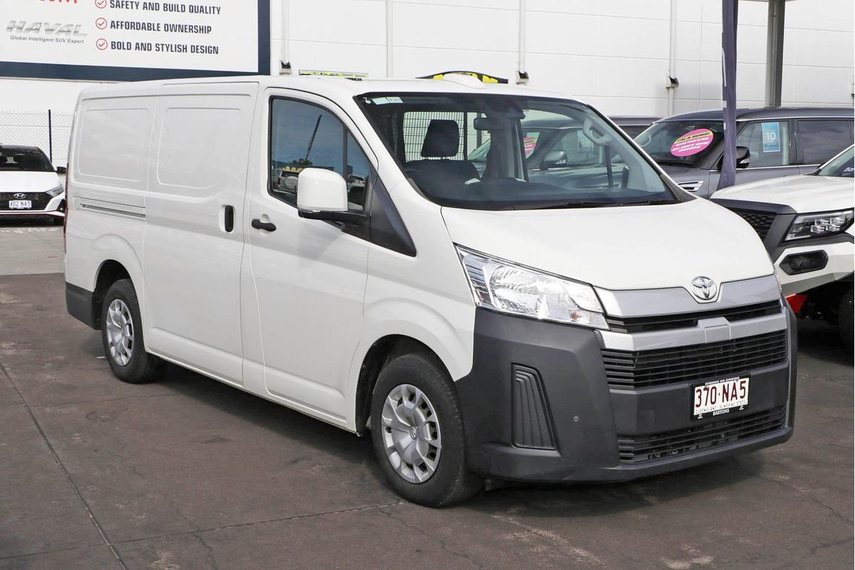 2022 Toyota Hiace GDH300R LWB