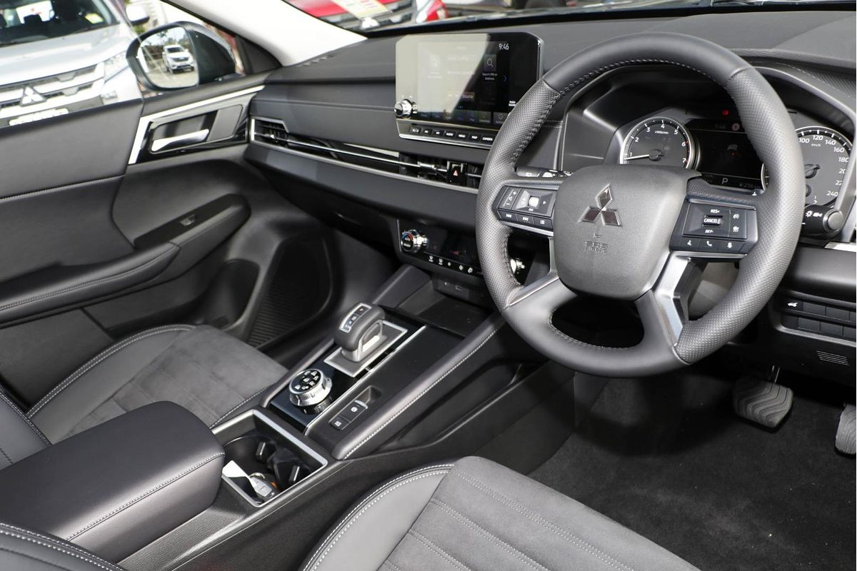 2024 Mitsubishi Outlander Aspire ZM