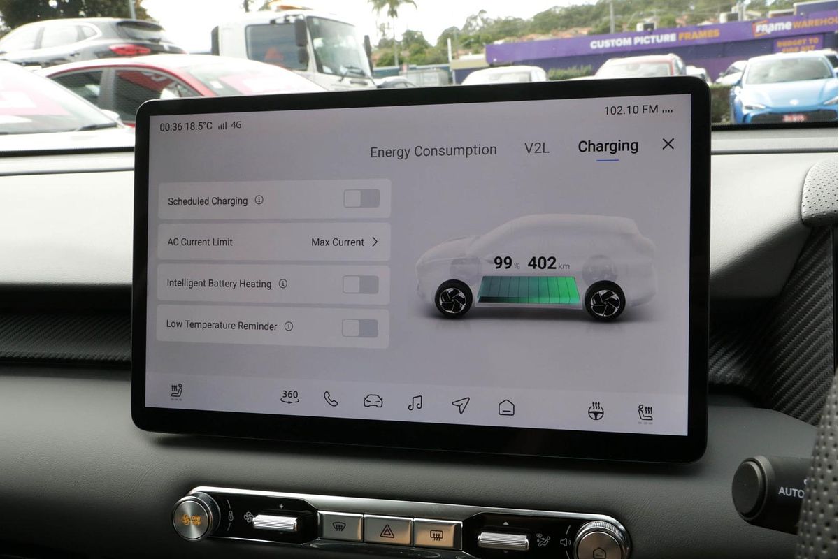 2025 MG MGS5 EV Essence 62 ZS3EM