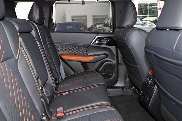 2024 Mitsubishi Outlander Exceed Tourer ZM