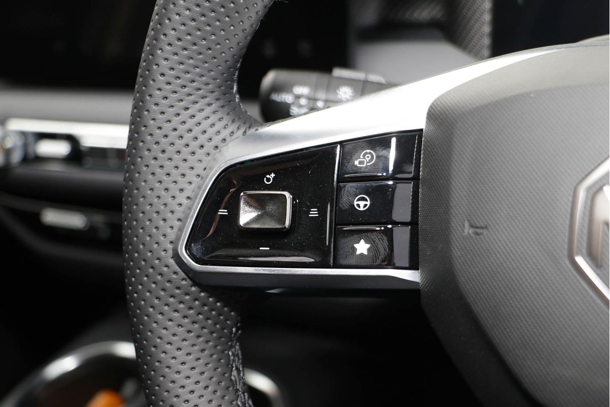 2025 MG MGS5 EV Essence 62 ZS3EM