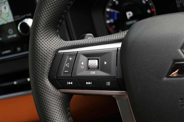 2024 Mitsubishi Outlander Exceed Tourer ZM