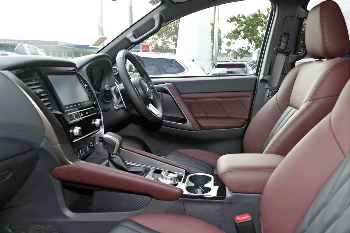 2024 Mitsubishi Pajero Sport GSR QF