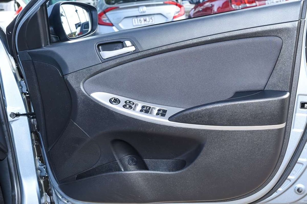 2018 Hyundai Accent Sport RB6