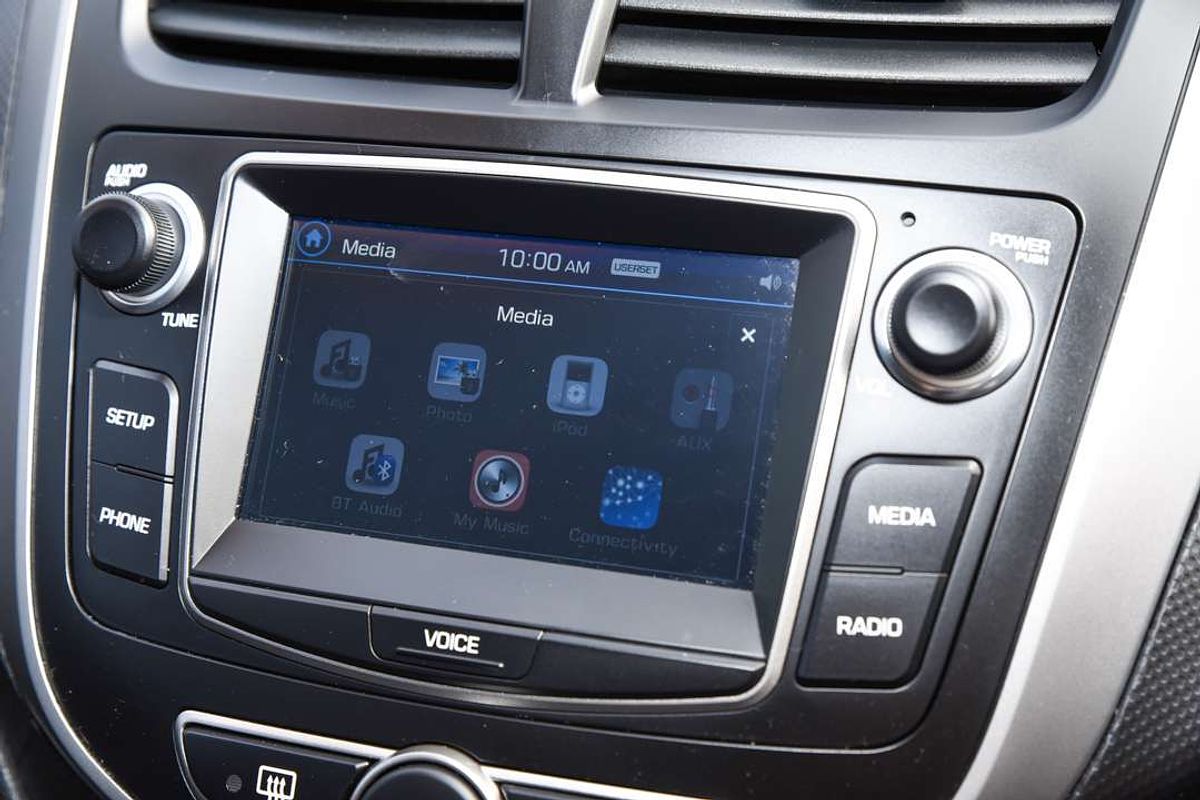 2018 Hyundai Accent Sport RB6