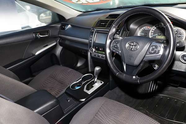 2016 Toyota Camry Atara SL ASV50R