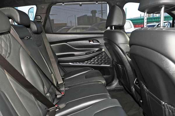 2022 Hyundai Santa Fe Highlander TM.V4