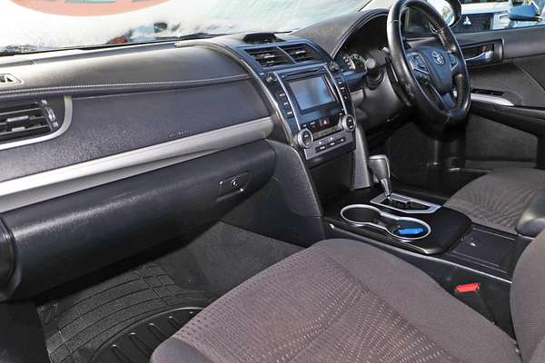 2016 Toyota Camry Atara SL ASV50R