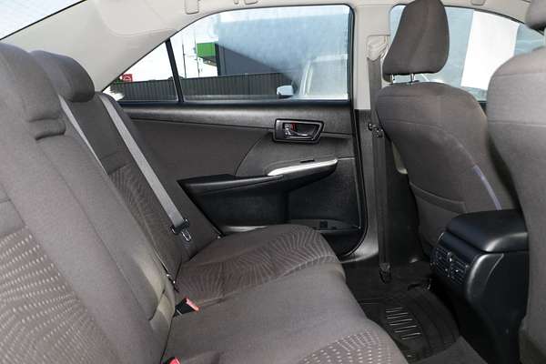 2016 Toyota Camry Atara SL ASV50R